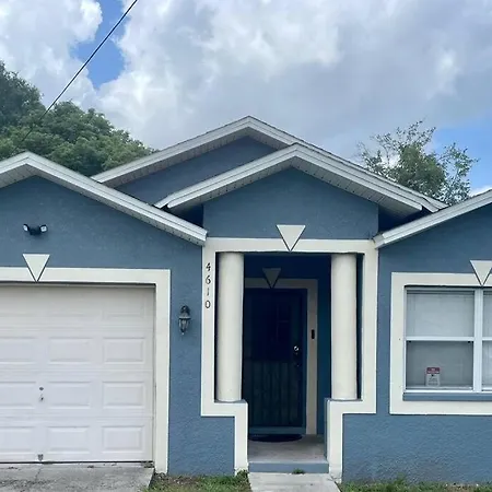 Tampa'S Best Value Central Location 8-Sleeper Home